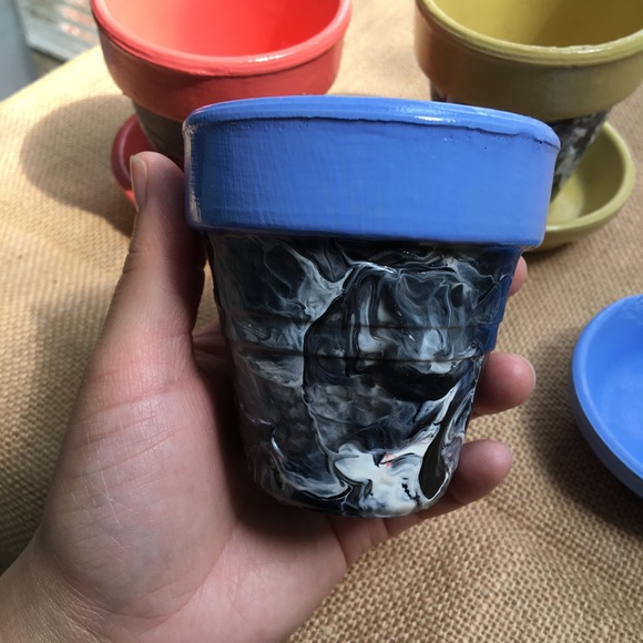 Set of 4 Handmade Terracotta Planters! - Picture 5 of 9